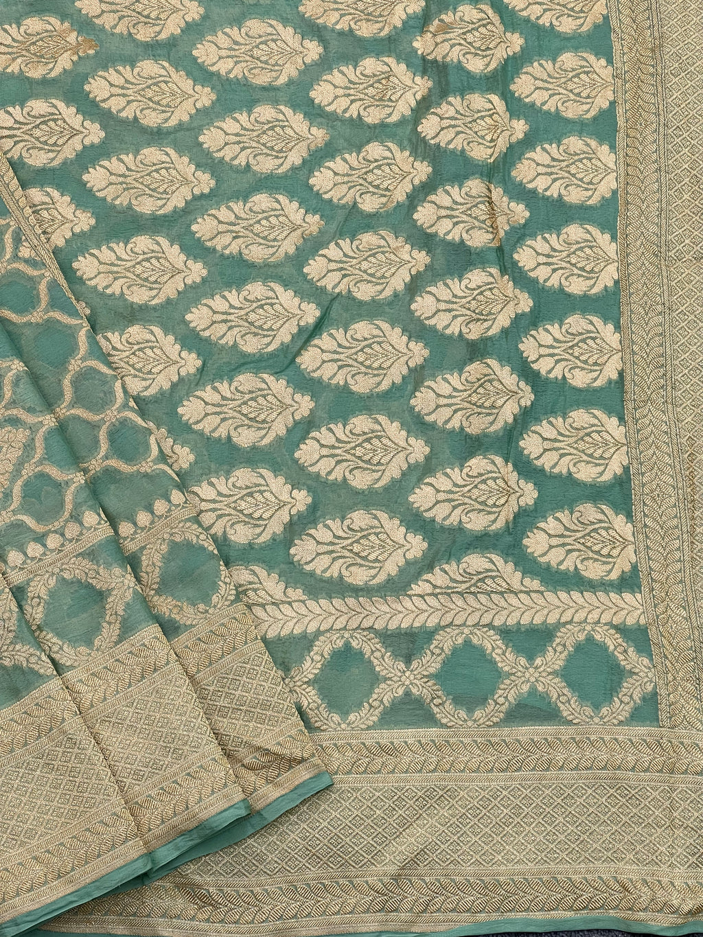Handloom Khaddi Georgette Saree