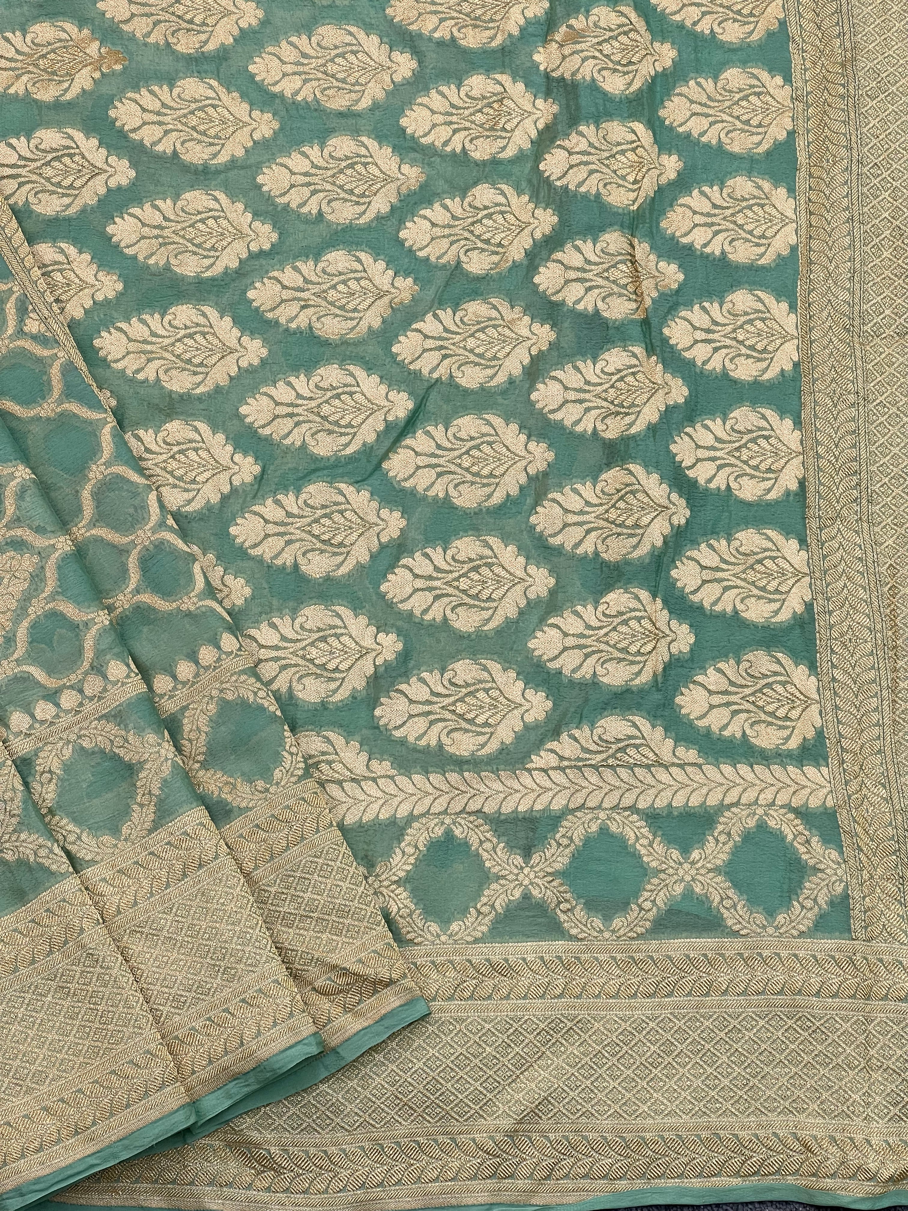 Handloom Khaddi Georgette Saree