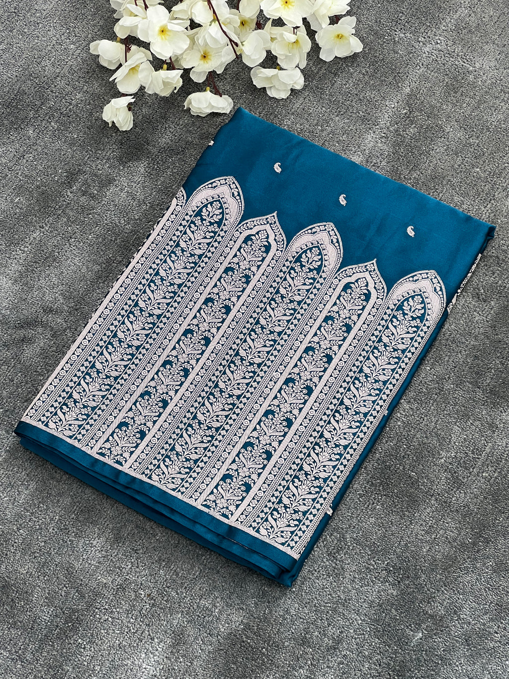 Ultimate Traditional Mashru Katan Silk Saree