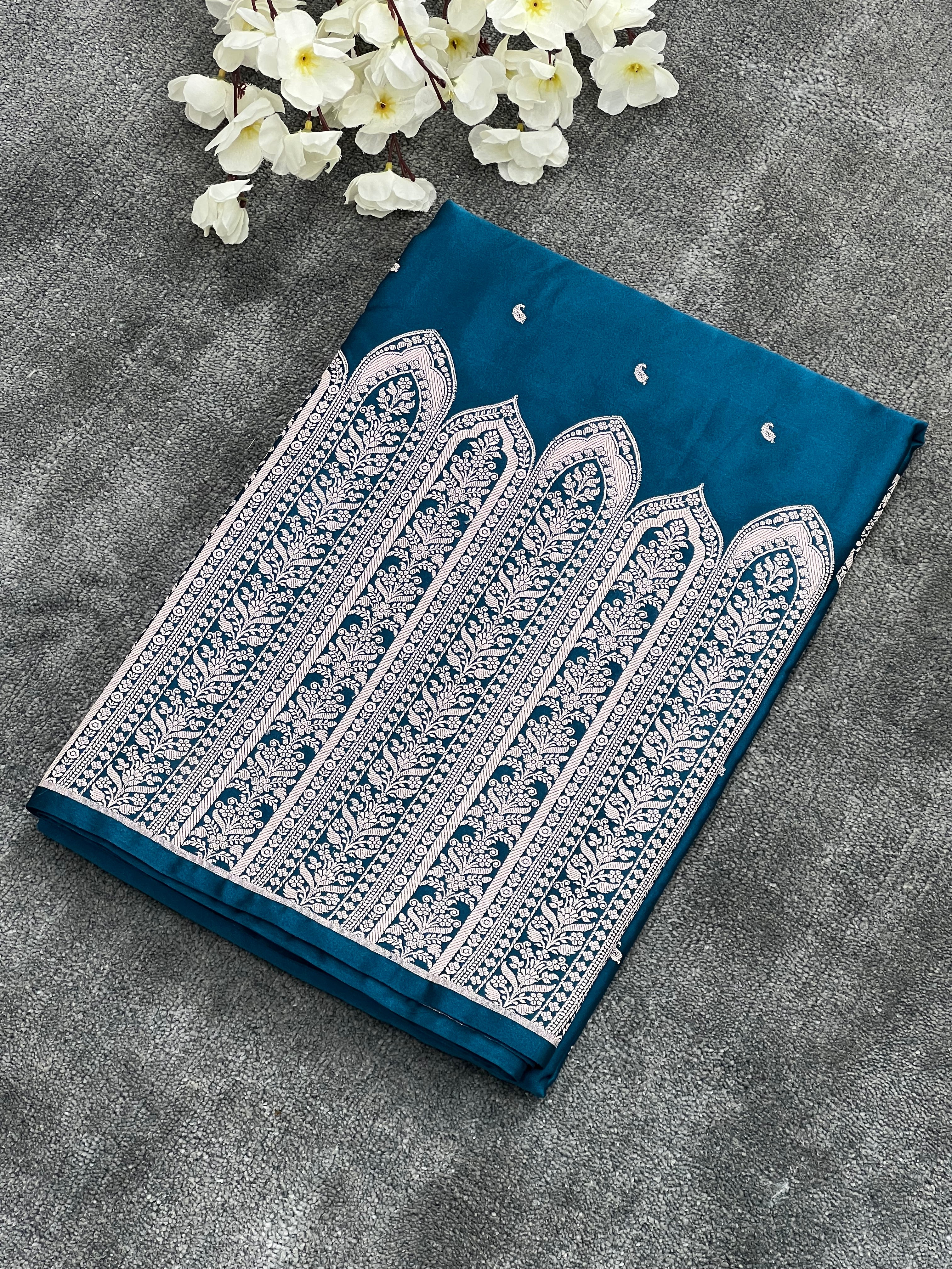 Ultimate Traditional Mashru Katan Silk Saree