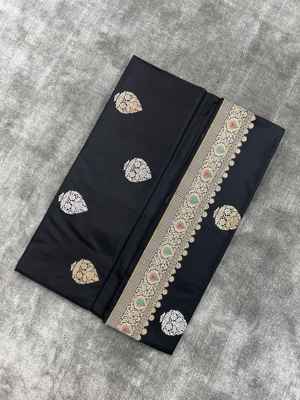 Handloom Kadhwa Katan Silk Saree