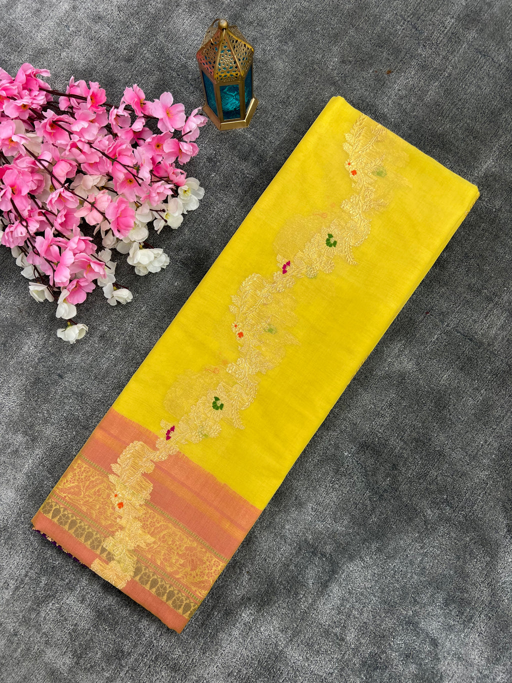 Handloom Kadhwa Organza Silk Banarasi Saree